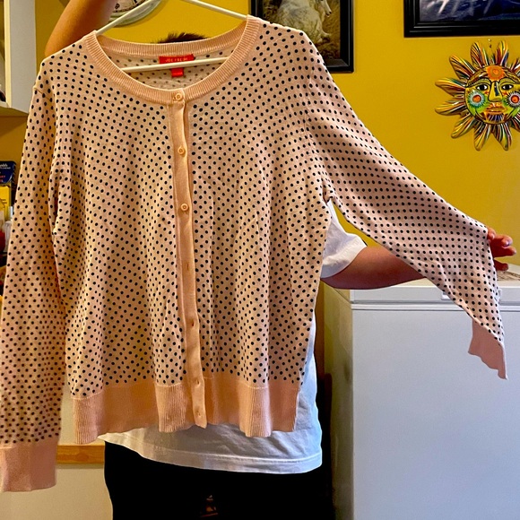 Lovely Pink Button down Sweater from Joe Fresh - Picture 4 of 5